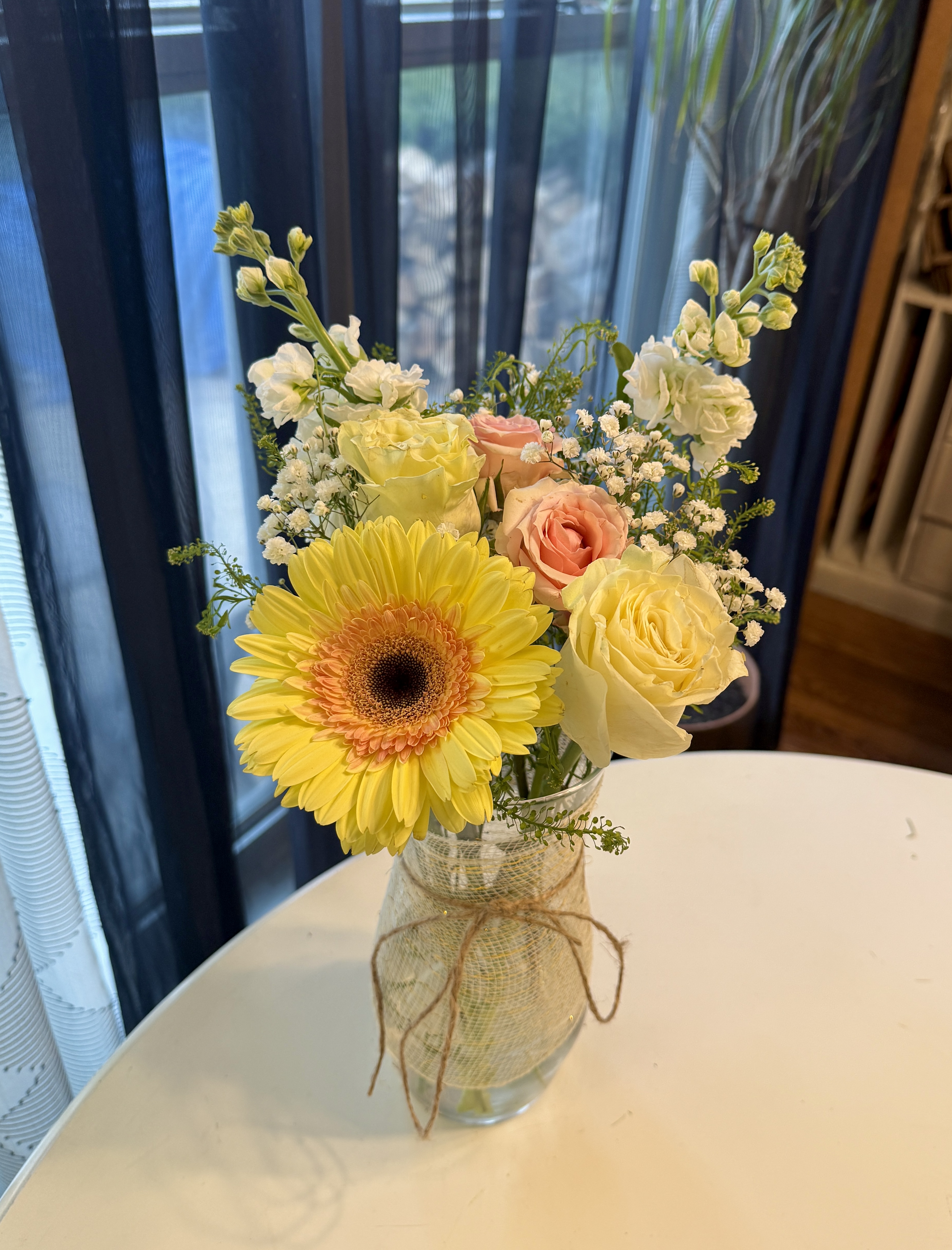 Pet-safe bouquet arrangement