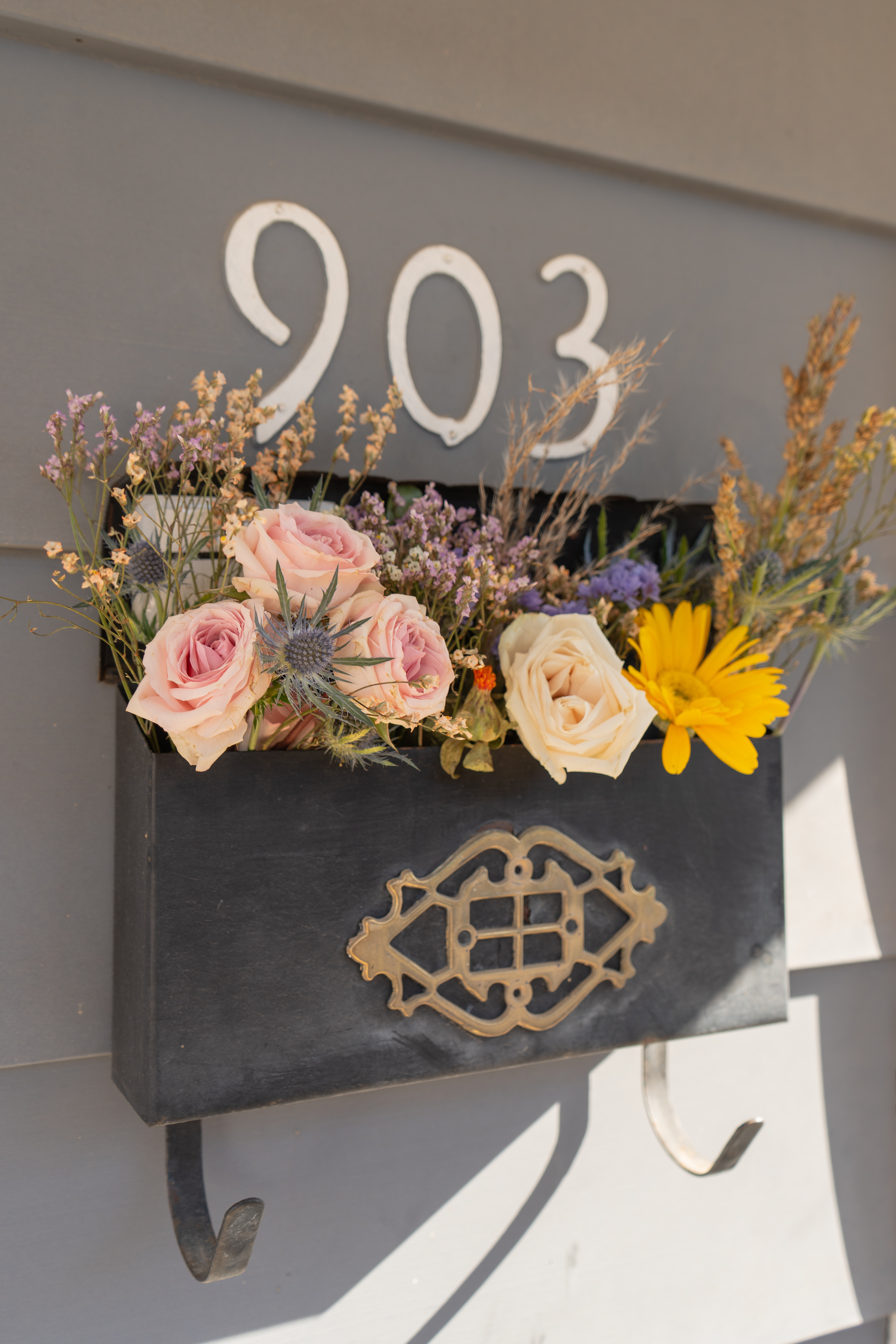 Pet-safe bouquet arrangement